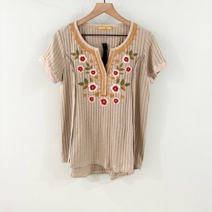 NWT Emmer + Oat Short Sleeve Embroidered Top Size Tan Large